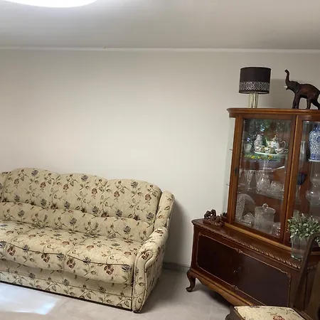 Apartament *